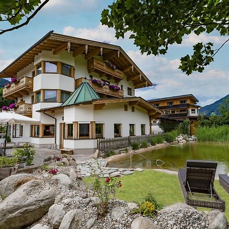 Landhaus Alpenherz Aschau Im Zillertal Dış mekan fotoğraf