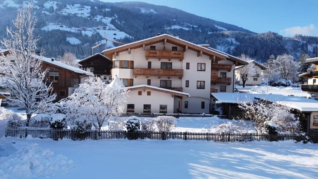 Landhaus Alpenherz Aschau Im Zillertal Dış mekan fotoğraf